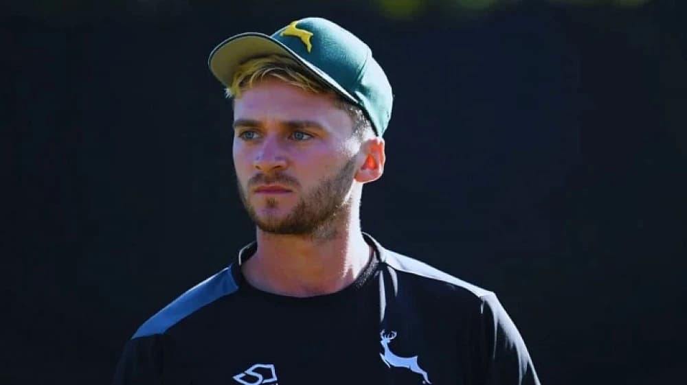 Joe Clarke The Nottinghamshire Star Who Balances Batting and Wicketkeeping Joe Clarke The Nottinghamshire Star Who Balances Batting and Wicketkeeping